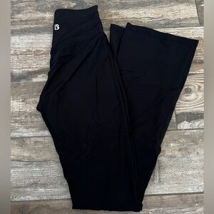 Buffbunny Foxy Flares in Black